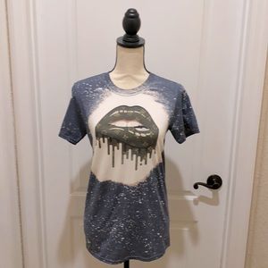 Luxe Lips T-Shirt 💋 NWOT